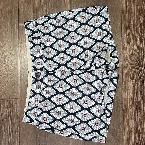 crown & ivy Pants - ❤️ CROWN & IVY STRETCH COTTON SHORTS, 4P (27 PETITE)